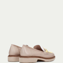 Load image into Gallery viewer, Hispanitas CHV254066T-Loafer.

