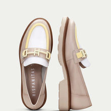 Load image into Gallery viewer, Hispanitas CHV254066T-Loafer.
