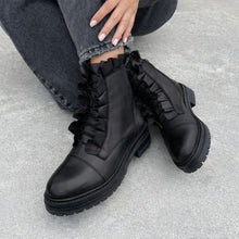 Load image into Gallery viewer, Copenhagen Black Leather Ankle Boot|CS8176
