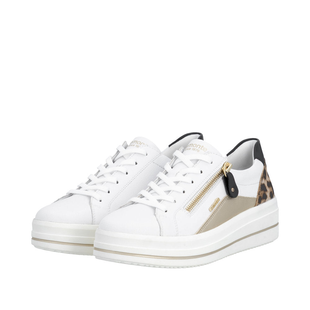 Remonte White and Leo Platform Trainer|D1C0185
