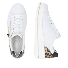 Load image into Gallery viewer, Remonte White and Leo Platform Trainer|D1C0185
