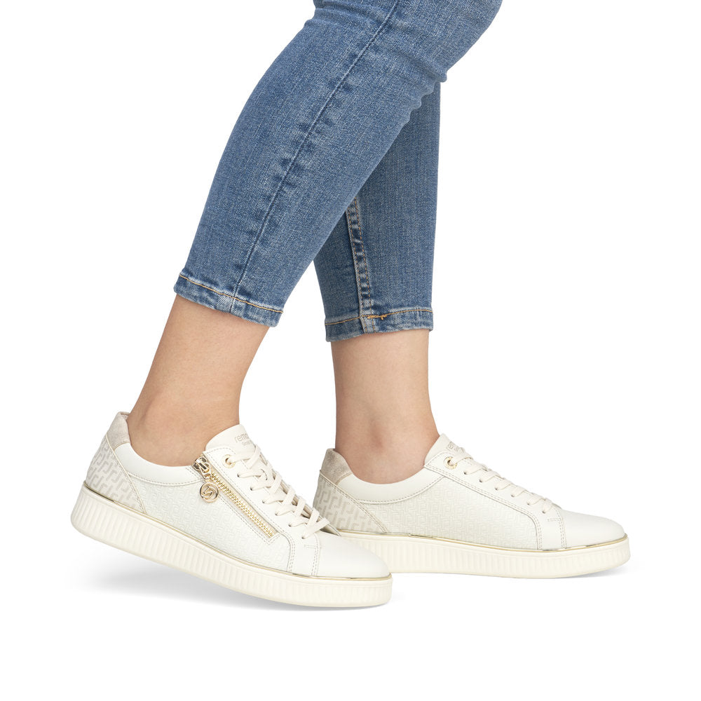 Remonte White Mini Wedge Trainer|D2E0080W