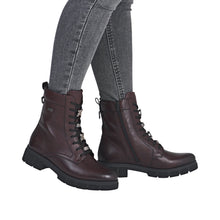 Load image into Gallery viewer, Remonte D2S7335- Ankle Boot.
