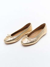 Load image into Gallery viewer, Fit Flop IH2675- Pump.
