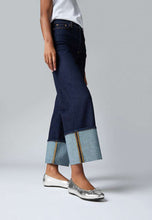 Load image into Gallery viewer, Fit Flop IH2011-Pump.
