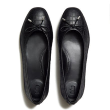 Load image into Gallery viewer, Fitflop Black Croc Ballerina|AAI090
