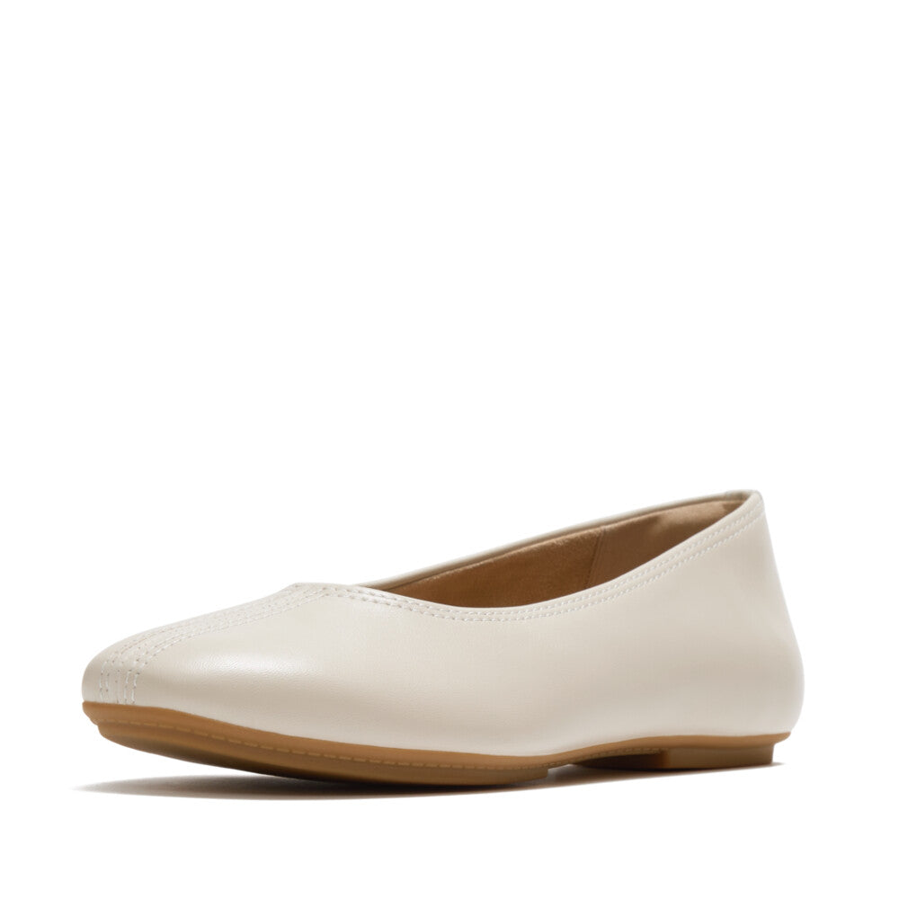 Fitflop High-Cut Beige Soft Leather Ballerina|A0PA99