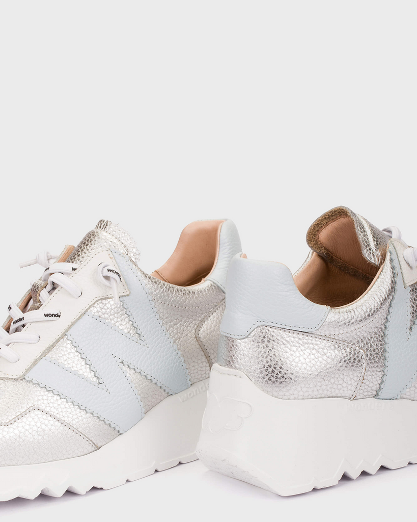 Wonders Silver Wedge Trainer|E6770PL