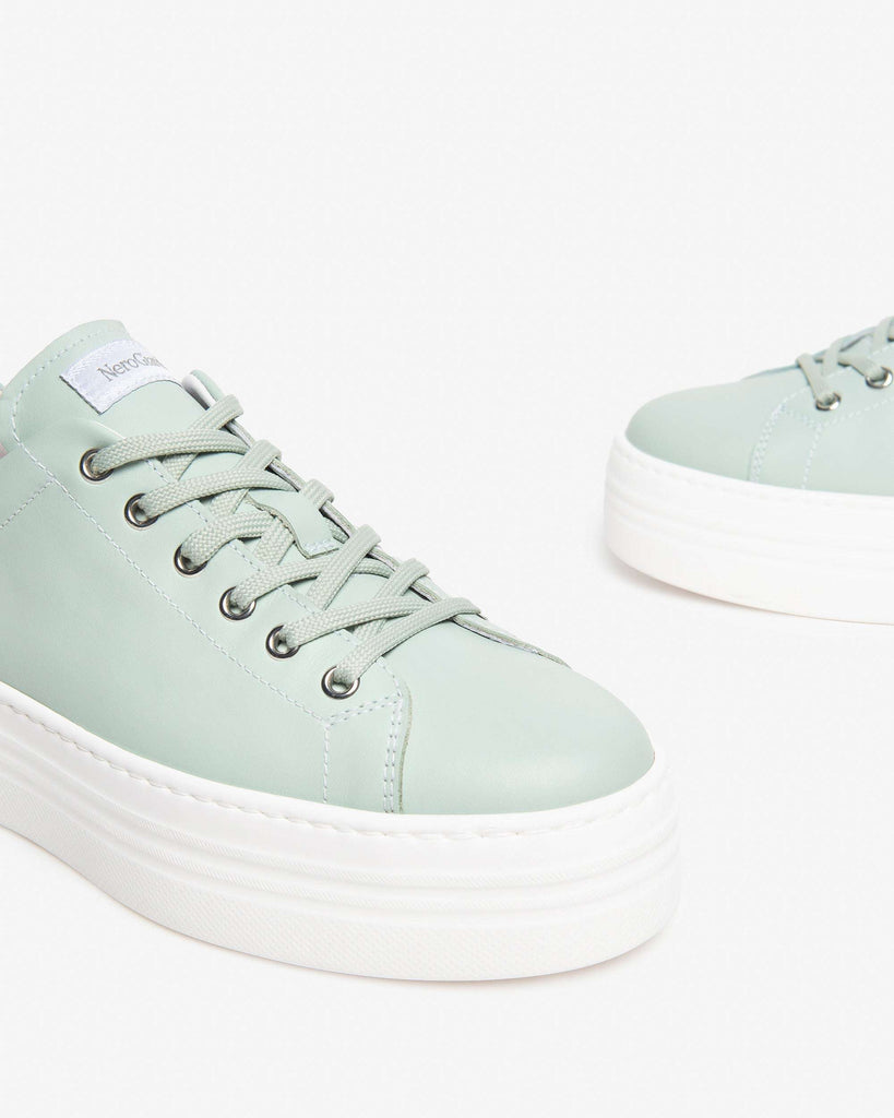 NeroGiardini E406520D53- Trainer.