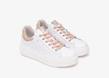 Load image into Gallery viewer, NeroGiardini E513090D70- Trainer.
