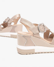 Load image into Gallery viewer, NeroGiardini E513605D67- Wedge Sandal.
