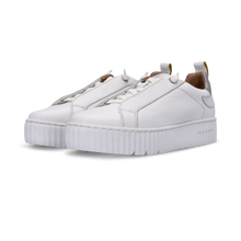 Load image into Gallery viewer, Salamander White Leather Platform Trainer|F31ARP0320
