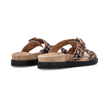 Load image into Gallery viewer, Salamander Leo Print Sandal|F31AS39082
