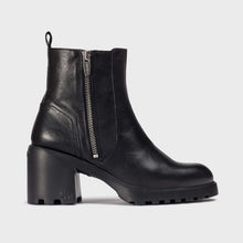 Load image into Gallery viewer, Wonders G7206NE- Ankle Boot.
