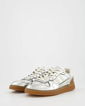 Load image into Gallery viewer, Coolway Silver Trainer|7603172SLV
