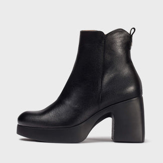 Wonders Black Leather Platform Ankle Boot|H4981NE