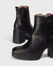Load image into Gallery viewer, Wonders H4981NE-Ankle Boot.
