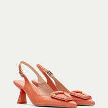 Load image into Gallery viewer, Hispanitas HV253910C- Sling Back.
