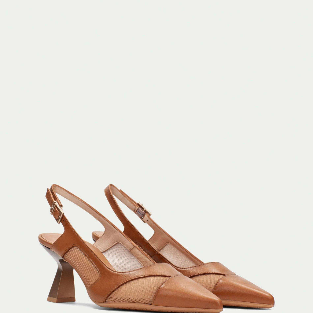 Hispanitas HV254003C- Sling Back.