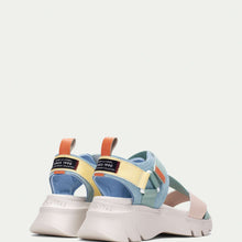 Load image into Gallery viewer, Hispanitas HV254007M - Sandal.
