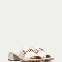 Load image into Gallery viewer, Hispanitas HV254069L- Sandal.
