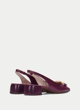 Load image into Gallery viewer, Hispanitas Cherry Leather Sling Back|HV264744C
