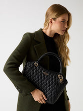 Load image into Gallery viewer, Guess HWQG81BLA- Valla Tote.
