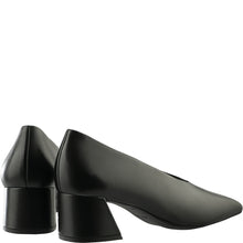 Load image into Gallery viewer, Hogl Black Leather Court Shoe|2104533010
