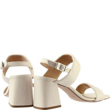 Load image into Gallery viewer, Hogl 910650012- Sandal.
