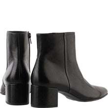 Load image into Gallery viewer, Hogl 810470301- Ankle Boot.

