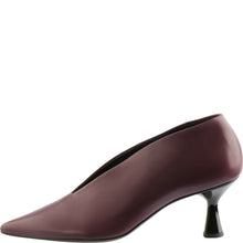 Load image into Gallery viewer, Hogl Bordo Soft Leather Pump|1060134400
