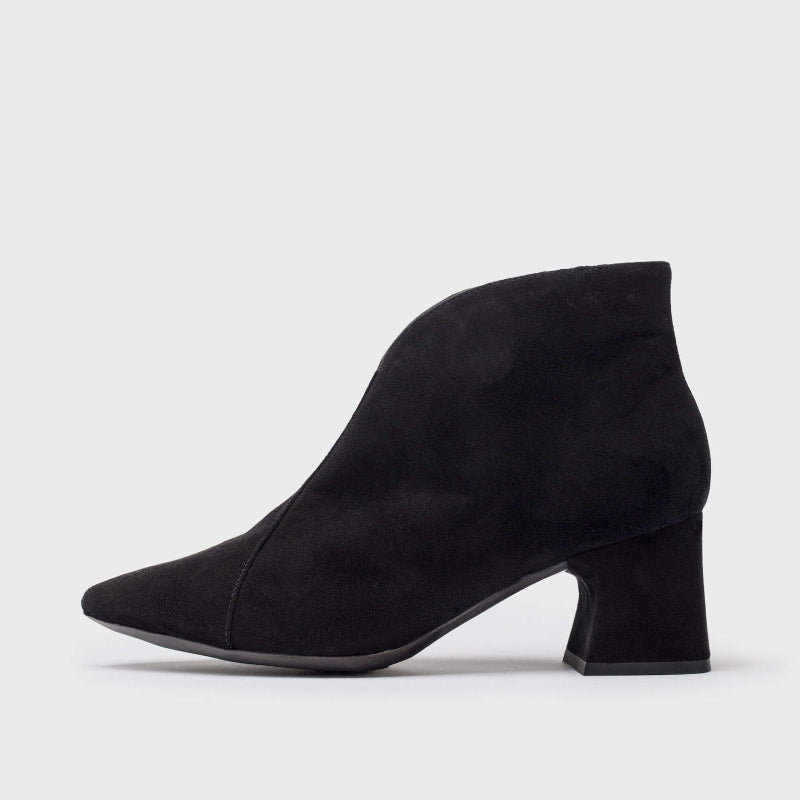 Wonders Black Soft Suede V-Cut Ankle Boot|I9013BS