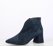 Load image into Gallery viewer, Wonders Navy Suede V-Cut Ankle Boot|I9013NAS
