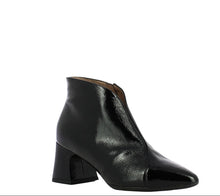 Load image into Gallery viewer, Wonders I9013PB- Patent Ankle Boot.
