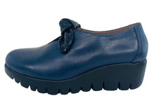 Load image into Gallery viewer, Blue shoe with a platform sole on a white background
