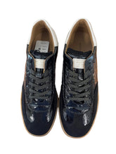 Load image into Gallery viewer, Another Trend Black And Gold Trainer|A0329205
