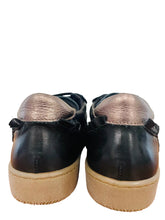 Load image into Gallery viewer, Marco Moreo Black and gold Trainer|X762JNER
