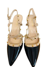 Load image into Gallery viewer, Loreta Vitale C9302BLK- Sling Back.
