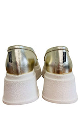 Load image into Gallery viewer, Marco Moreo M692JLPL- Platform Loafer.
