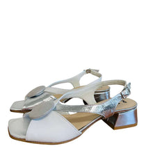 Load image into Gallery viewer, Repo 37409WHT- Sandal.
