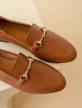 Load image into Gallery viewer, Bobbies Camel Horsebit Loafer|JIL01
