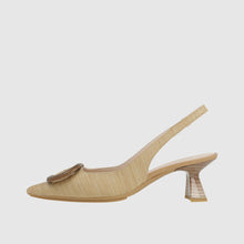Load image into Gallery viewer, Beige woven sandal with a small bow on a light gray background
