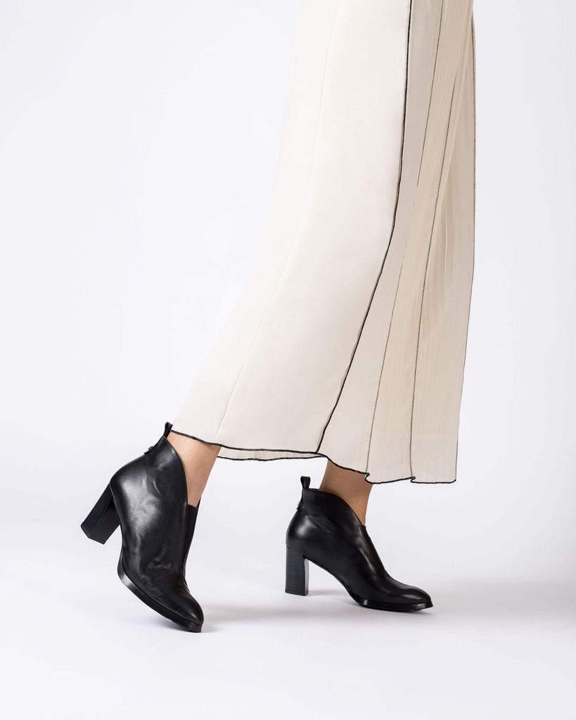 Wonders Black Ankle Boot|L1112NEG