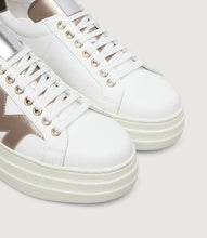 Load image into Gallery viewer, Marco Moreo White and Bronze Platform Trainer|XM642JDB
