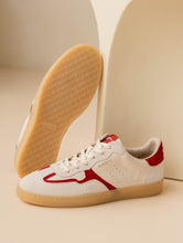 Load image into Gallery viewer, Bobbies Cream and Carmine Trainer| MLE01
