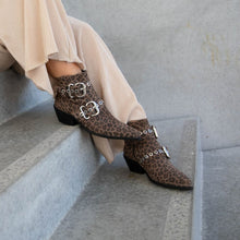 Load image into Gallery viewer, Copenhagen CS8355- Ankle Boot.
