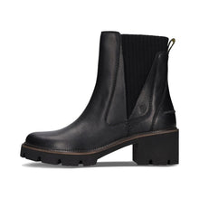 Load image into Gallery viewer, Salamander Black Block Heel Boot|F31AXW3210
