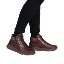 Load image into Gallery viewer, Rieker N130535- Ankle Boot.
