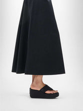 Load image into Gallery viewer, Fit Flop JF8090- Sandal.
