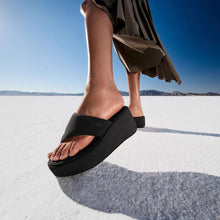 Load image into Gallery viewer, Fit Flop JF8090- Sandal.
